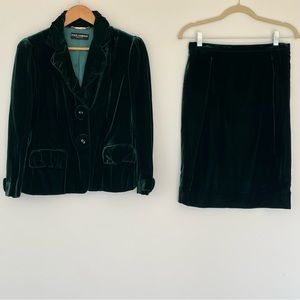 Dolce & Gabbana Green Velvet Jacket and Skirt Set Size 44/8
